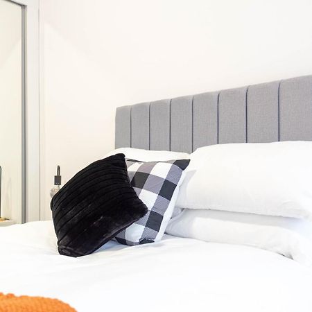 Castlegreen Apartment Dumbarton Eksteriør bilde